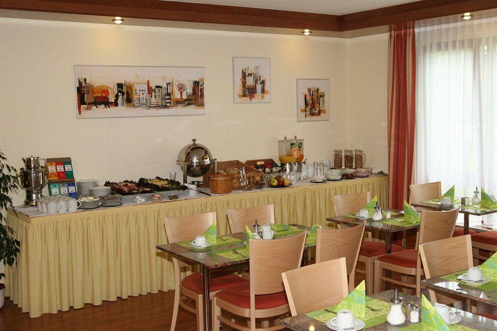 Hotel Flora Moehringen Stuttgart Restaurant photo
