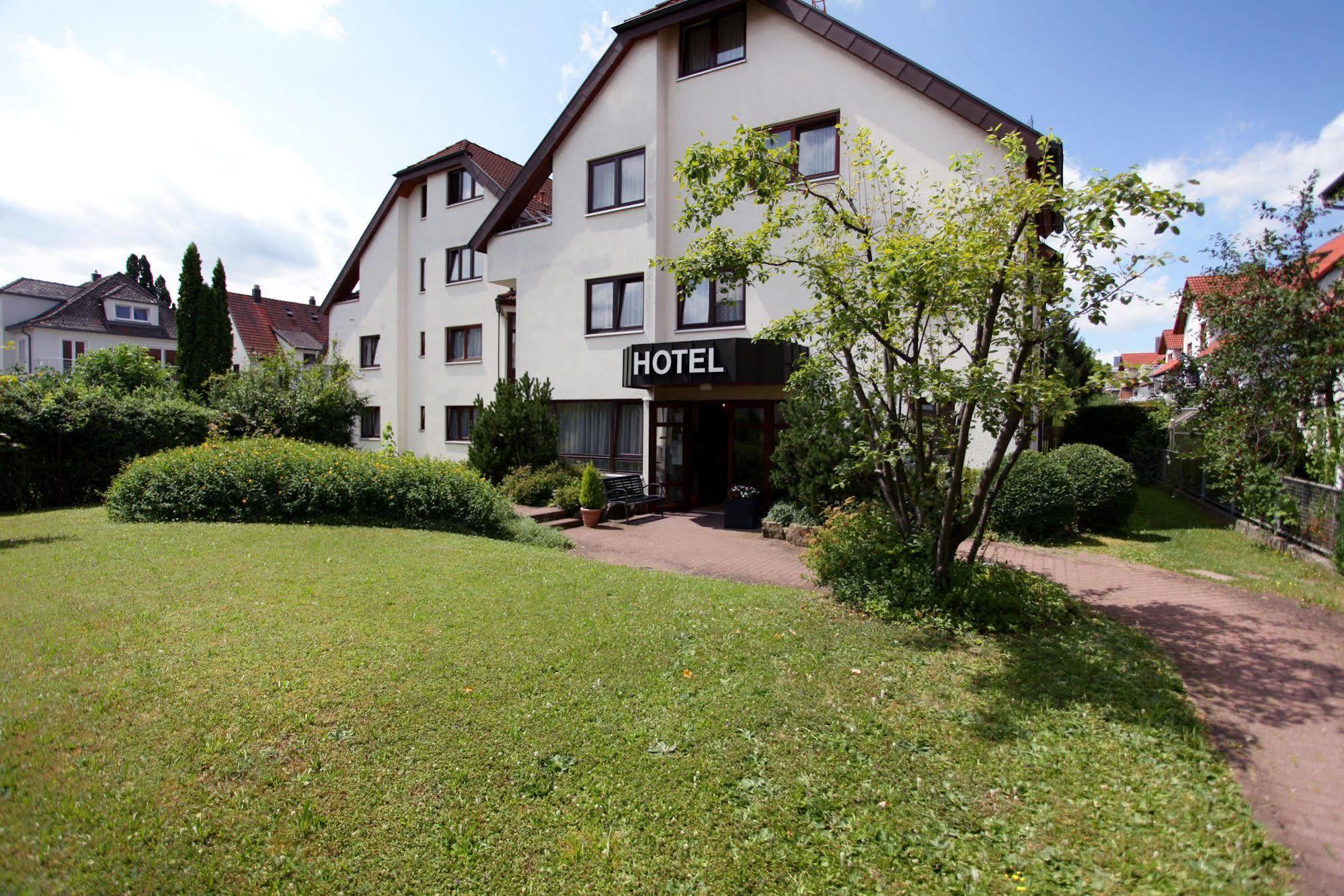 Hotel Flora Moehringen Stuttgart Exterior photo